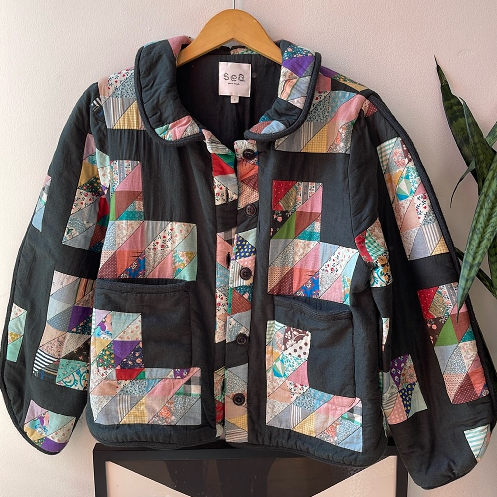 Sea New York quilted coat with pockets 100% cotton, a thin liner, also cotton.